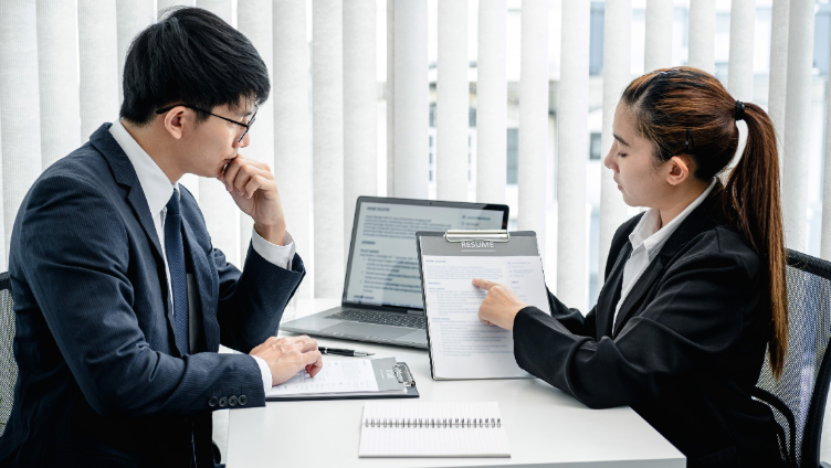 HR System: Streamlining Human Resource Management